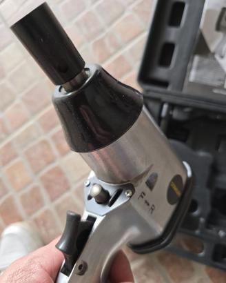 avvitatore impulsi pneumatico Stanley