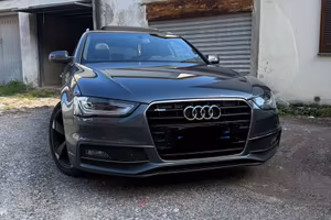 Audi A4 S-LINE