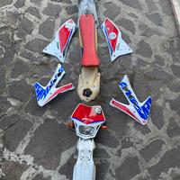 Smembro fantic 125 4t 2016