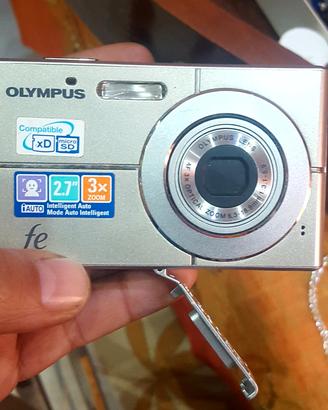 OLYMPUS fe  argento  completa micro sd caricatore