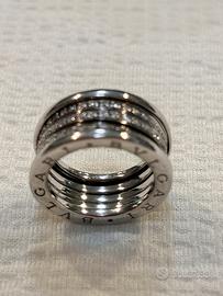 Anello Bulgari con brillanti