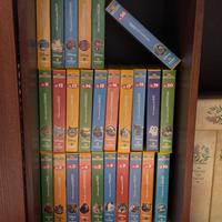 VHS magico mondo degli animali + film Disney