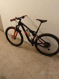Mountain bike Cube full. cube AMS 100 C68 TM29