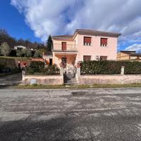 CASA INDIPENDENTE A CASALVIERI