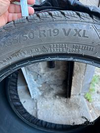 GOMME INVERNALI 235/50/R19