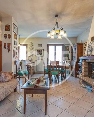Villetta a schiera di 92 m² con 3 locali e box aut