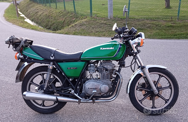 Kawasaki z400