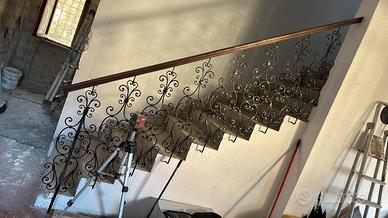 Ringhiera per scale ferro e legno