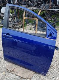 Toyota Yaris 2020> Porta Ant. Dx