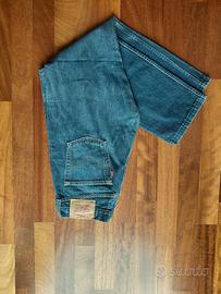 jeans Levi's 534 W34 L32