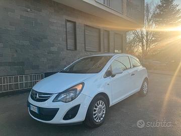 Opel corsa van posti 2 anno 2015 euro 5b