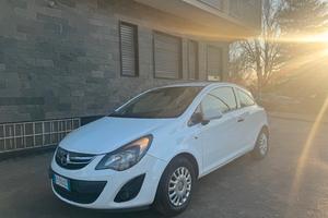 Opel corsa van posti 2 anno 2015 euro 5b