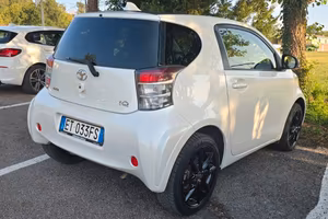 Toyota iQ 1.0 Trend CVT