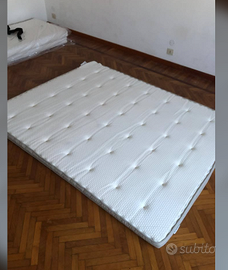 Topper  matrimoniale