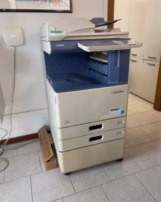 Stampante ufficio Toshiba eStudio3555cse