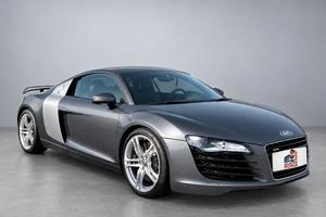 Audi R8 4.2 V8 FSI quattro R tronic