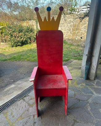 Trono di legno per feste