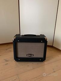 Amplificatore Eko V15
