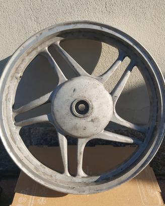 Malaguti Centro cerchione anteriore 2.5 x 16