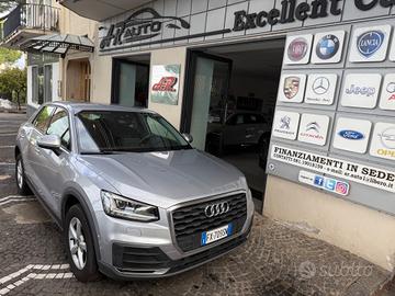 Audi Q2 30 TDI S tronic Business
