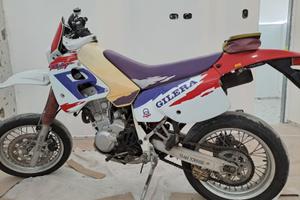 Gilera RC 600 // Gilera R600 (edizione speciale)