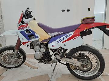 Gilera RC 600 // Gilera R600 (edizione speciale)