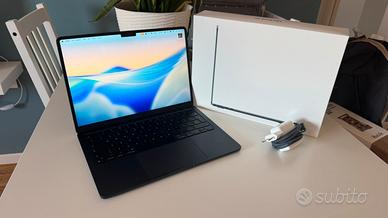 MacBook Air 13" M3 2024 16GB 256GB Mezzanotte