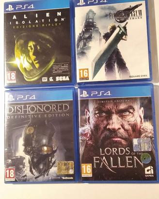 Giochi PS4 con custodia in italiano
