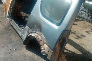 Fiancata posteriore per suzuki jimny