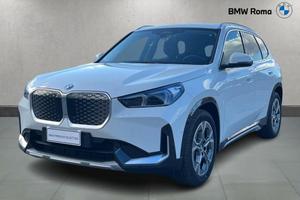 BMW iX1 edrive 20 X-Line