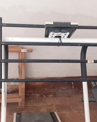 griglia da macchine per separare il cane 