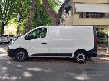 Renault Furgone Trafic 125cv Bianco Usato 1.6