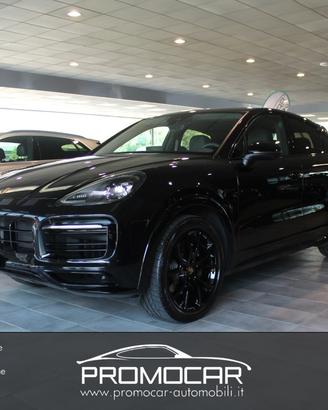 Porsche Cayenne Coupe 3.0 e-hybrid PLATINUM EDITIO