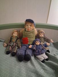 bambole di porcellana e stoffa