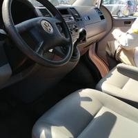 Wolkswagen furgone trasporter