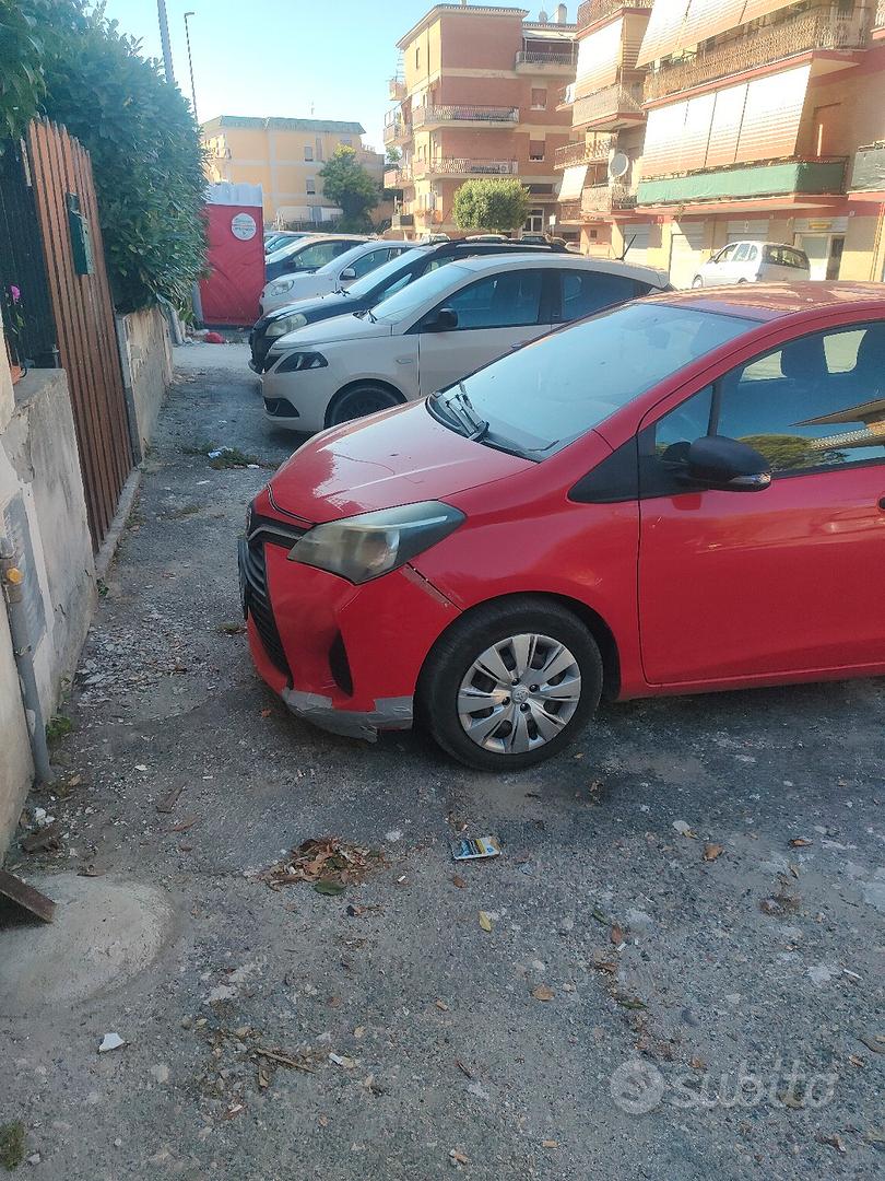 Toyota Yaris 2015 photo 3