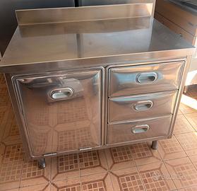 Mobile Armadiato acciaio inox Professionale