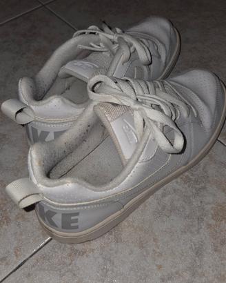 Nike Court Borough Low Triple - White (40)