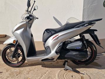 HONDA SH 350 