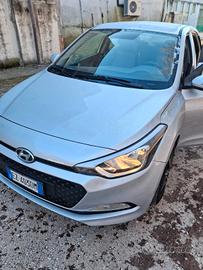 Hyundai i 20 anno 2015 per neopatentati 