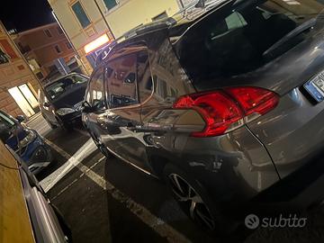 Peugeot 2008 1a serie 1.6 ehdi