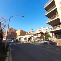 Portuense - locale commerciale