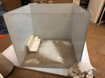 Acquario cubo