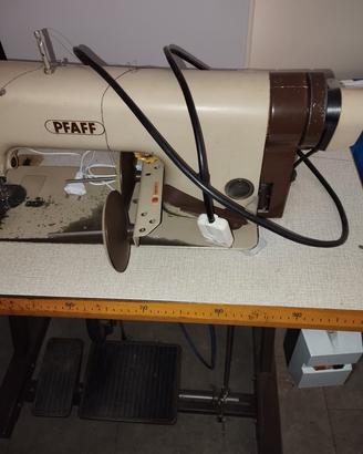 macchina da cucire industriale