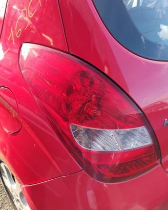 Fanale posteriore sinistro HYUNDAI I20 del 2011