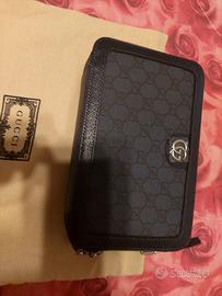 Borsetta "Gucci" mod. Ophidia col. nero