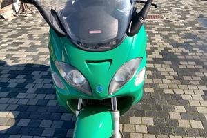 PIAGGIO X9 250