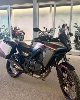 Honda Transalp 750 Accessoriata