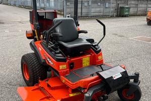 Trattorino Kubota ZD326S