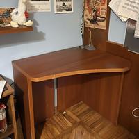 Scrivania Angolare per Studio Camera